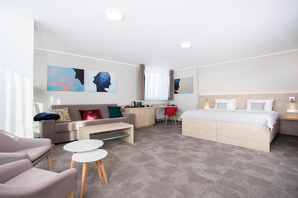 Hotel Restart Superior Jicin Luaran gambar