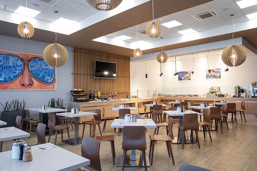 Hotel Restart Superior Jicin Luaran gambar