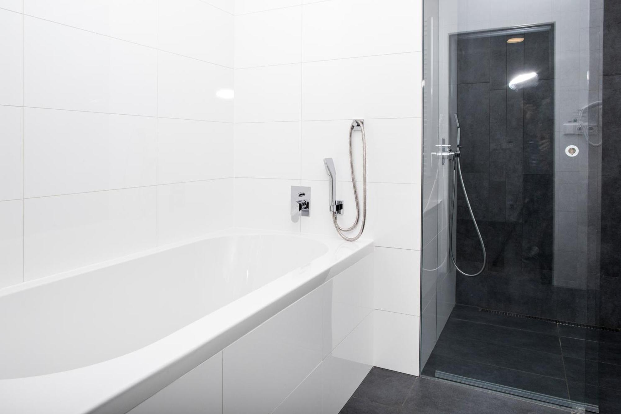 Hotel Restart Superior Jicin Bilik gambar