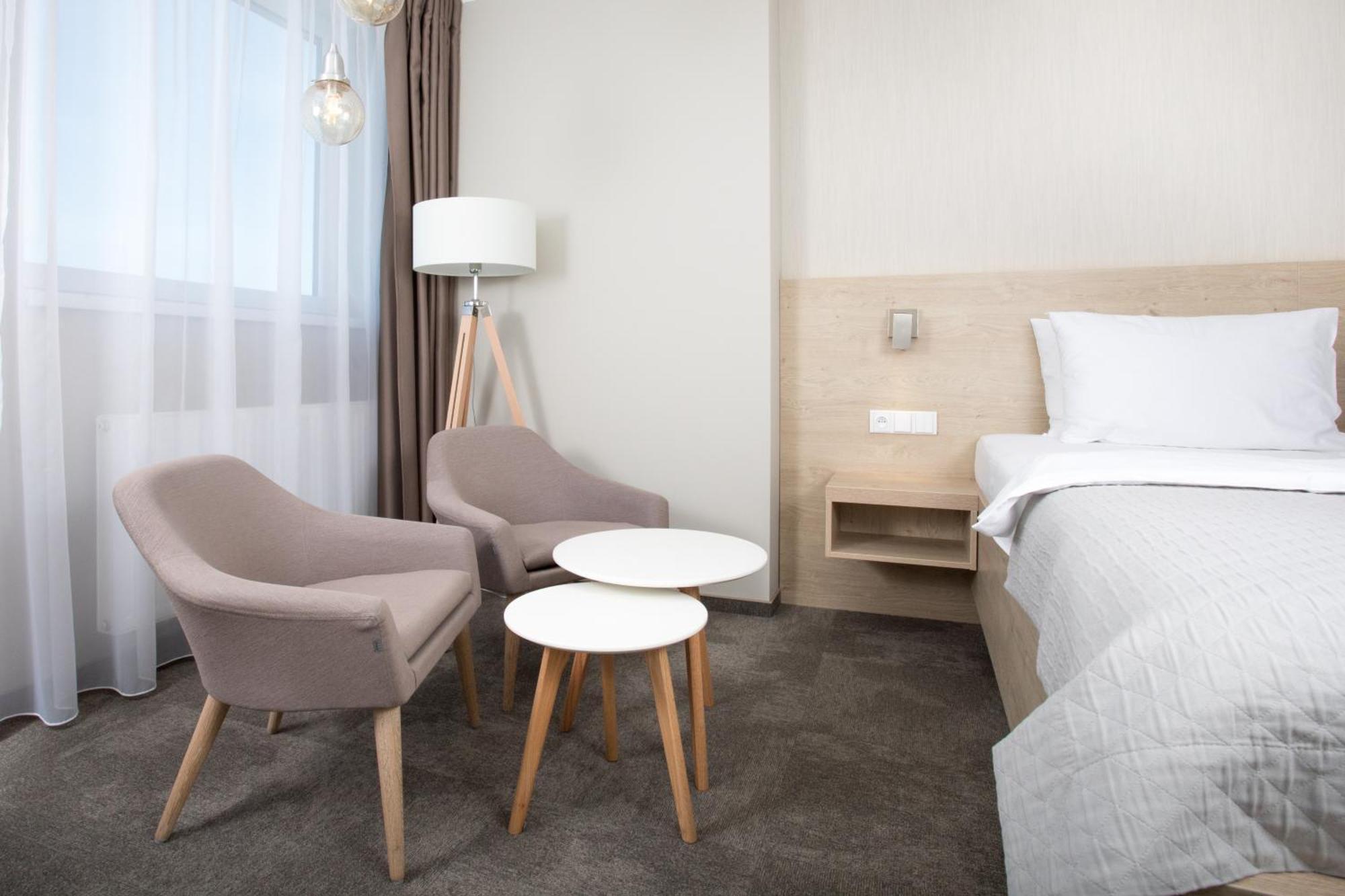 Hotel Restart Superior Jicin Bilik gambar