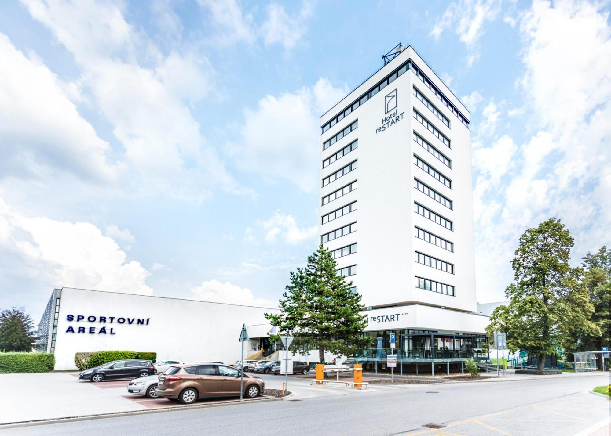 Hotel Restart Superior Jicin Luaran gambar